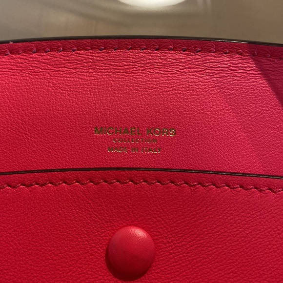 Michael Kors COLLECTION Large Bancroft - Hot Pink - Picture 4 of 12
